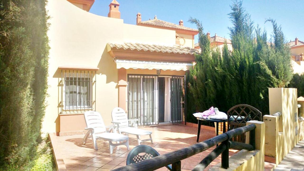 Villas De Islantilla Исла Кристина Екстериор снимка